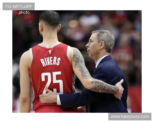 2019年火箭队与篮网队精彩对决比赛录像回顾与分析