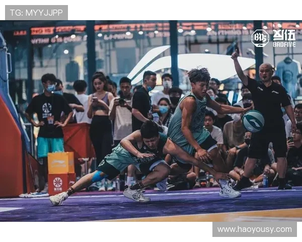 街球球员与职业球员的巅峰对决谁能赢得篮球的荣耀与尊重 街球球员与职业球员的巅峰对决谁能赢得篮球的荣耀与尊重