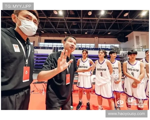 重庆篮球队在奥运会上的默契配合与精彩表现分析