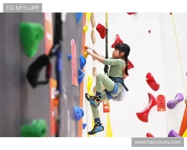 杭州攀岩队在全国攀岩战术排行榜中荣获第十名的荣耀时刻